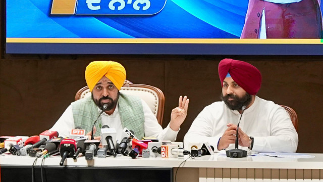 'Day isn't far when Canada, Australia students will come to Punjab'