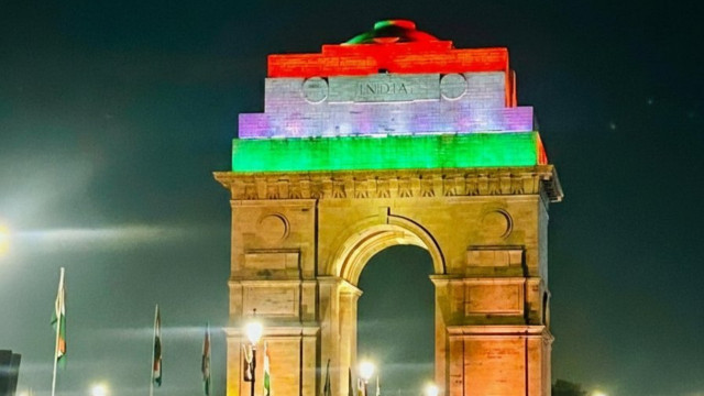 Senior IPS Officer Milind Mahadeo Dumbre Awarded Medal For Meritorious Service