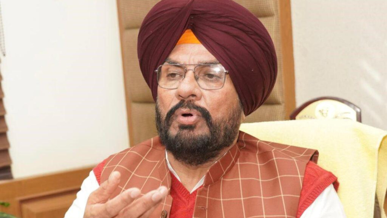 After Pushing Punjab Youth Into Furnace Of Terrorism, Akali Dal Again Building Ties With Gangsters: 