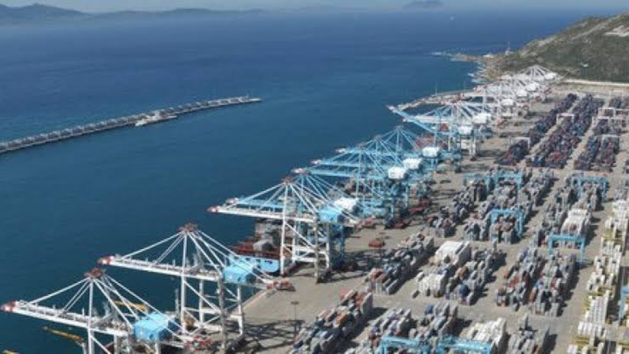 China 'Capturing' Africa With Naval Bases In 32 Countries; Will India's Difficulties Increase?