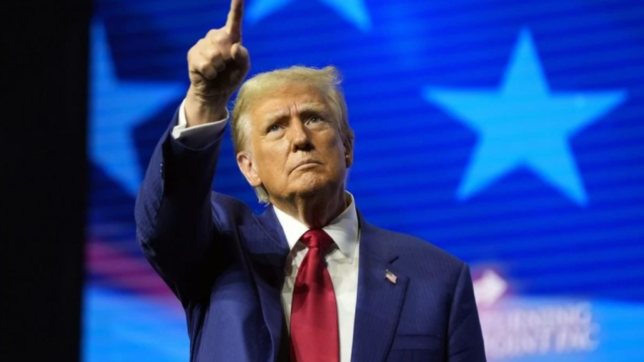 US President Donald Trump Breaks Silence on His Illness Rumours, says 'I was very active...'